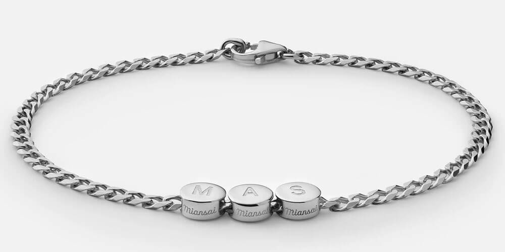 Ubiquitous Bracelet Designs Available Today