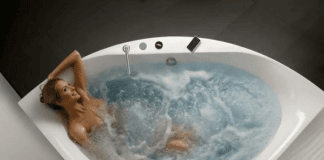 Why You Should Go The Modern Corner Bathtub Way!